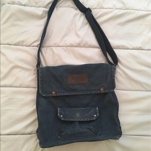 Abercrombie Messenger Bag